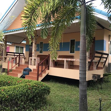 Sangtong Beach Resort Лем-Сінґ Екстер'єр фото