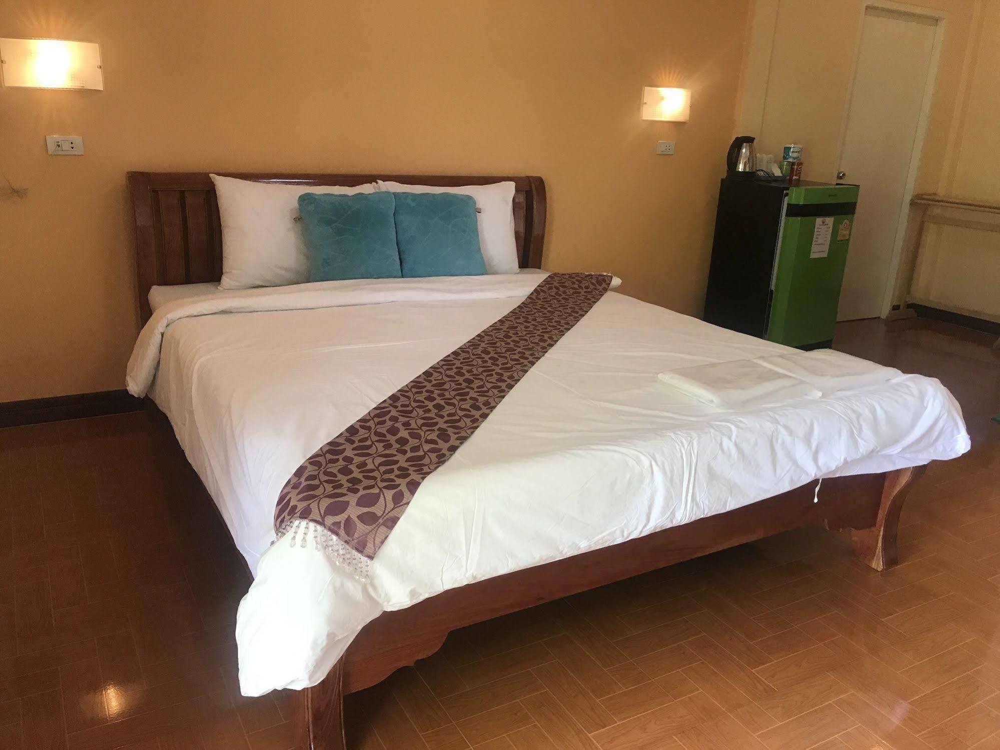 Sangtong Beach Resort Лем-Сінґ Екстер'єр фото
